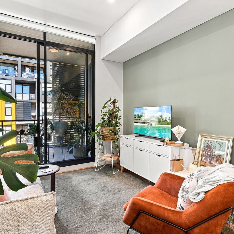 Modern 1-Bedroom + Study Apartment in Shepherds Bay - Photo 1