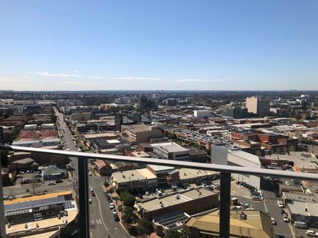 The Pinnacle - CITY VIEWS - Photo 5