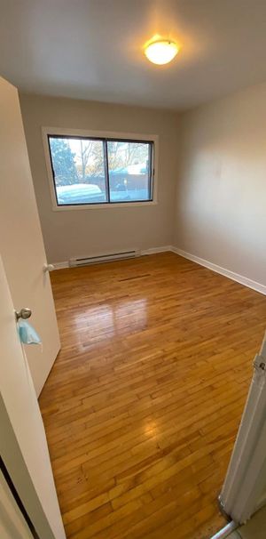 3.5 Près De Station Métro Honoré-Beaugrand - Photo 1