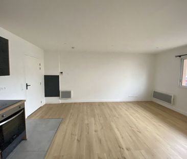 Location Appartement 2 pièces 43m² - Photo 5