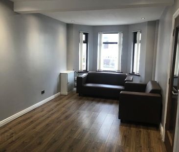 10 Glencairn Street, Belfast, BT13 3LU - Photo 3