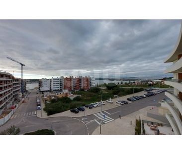 3 room luxury Apartment for rent in Seixal, Portugal - Photo 6