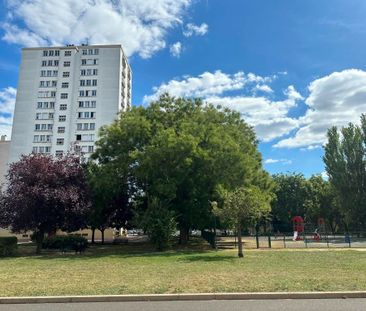 Location Appartement 3 pièces 55m² - Photo 3