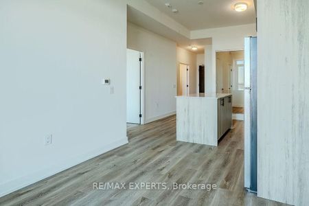 For Lease - 2475 Old Bronte Rd Road Unit# 802, Oakville, Ontario - Photo 2