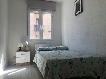 Avenida Peña Prieta, Madrid, Community of Madrid 28038 - Photo 3