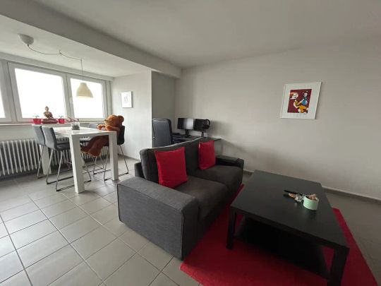 Appartement te huur - Photo 1