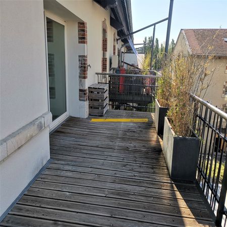 Appartement T2 dans résidence fermée avec parking à Montélimar. - Photo 3