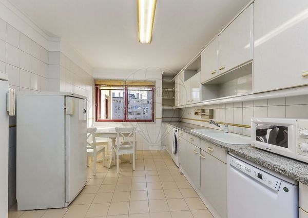 Apartamento T3 em Lisboa