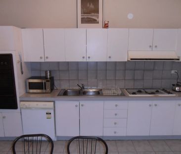 Room C, 3/96 Grey Street, St Kilda - Photo 4