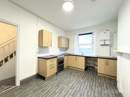 4 bed terraced house to rent in Princes Road West, Torquay, TQ1 - Photo 5