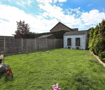 Humber Gardens, Wellingborough, NN8 - Photo 1