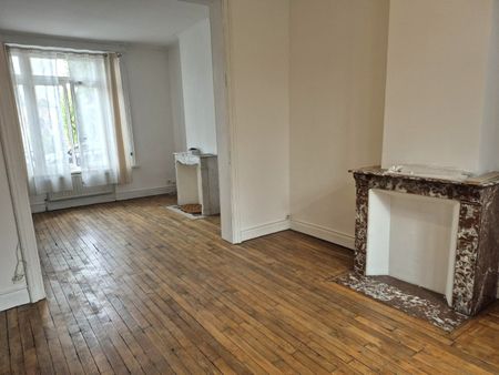 Location Maison 4 pièces 119m² CAMBRAI 59400 - Photo 2