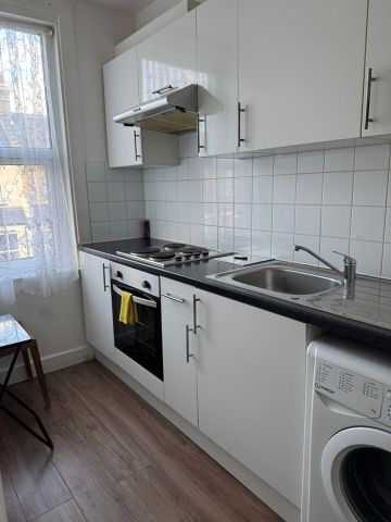 1 Bed Flat, Rosebery Avenue, N17 - Photo 3