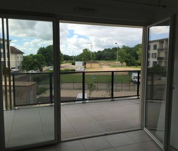 Location appartement 4 pièces 74.25 m² à Saint-Laurent-sur-Saône (0... - Photo 3