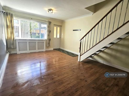 2 bedroom semi-detached house to rent - Photo 1