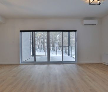 1631, rue du Calypso, Magog - Photo 1