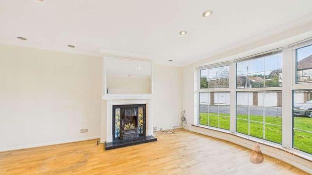 Mill Road, Lancing, BN15 - Photo 1
