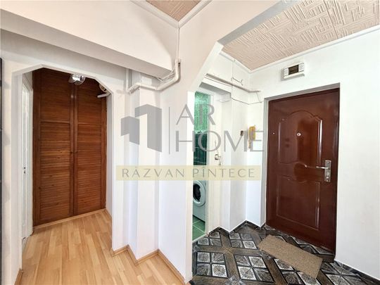Garsoniera dubla, renovata, Republicii, Ploiesti - Photo 1