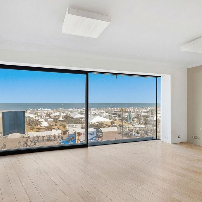 Appartement te huur in Knokke voor € 1.450 met 2 slaapkamers - Photo 1