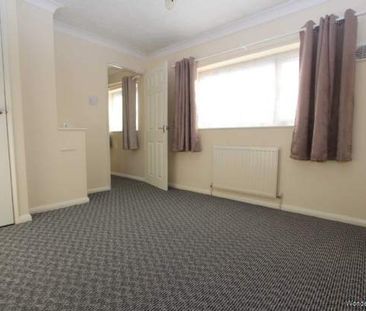 2 bedroom property to rent in Basildon - Photo 1