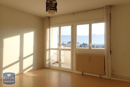 Location Appartement 1 pièce 27m² CHAMBERY 73000 - Photo 2