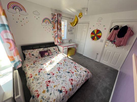 3 Bed End Terrace, Highley Drive, CV6 - Photo 1