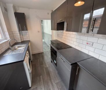8 Bampton Street - No Deposit & 2 Bathrooms Loughborough - Photo 3