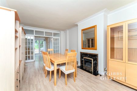 4 Bedroom House to rent - Photo 4