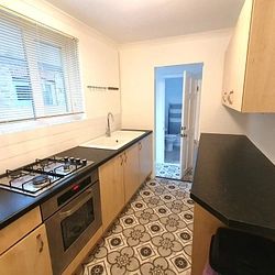 Albert Street, Whitstable, CT5 1HT, Kent - Photo 3