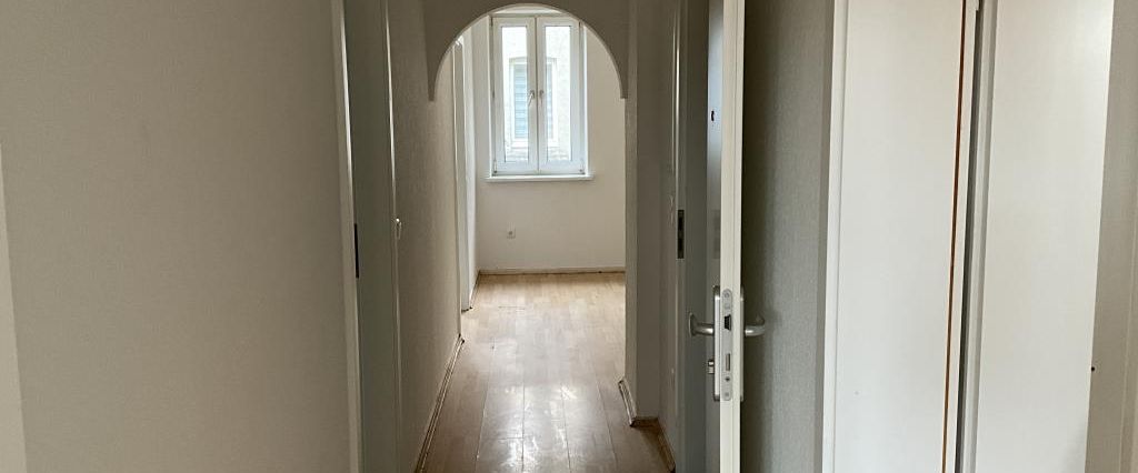 Geräumige 3-Zimmer-Wohnung mit Gartennutzung und für den sofortigen Einzug!! - Photo 1