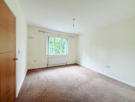 11 Old Galgorm Road, Ballymena, BT42 1AL - Photo 5