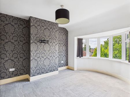3 Bedroom - Photo 2