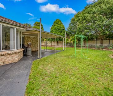 11 Brightwaters Close - Photo 3