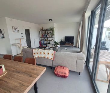 Instapklaar appartement op topligging te Sint-Michiels - Photo 2