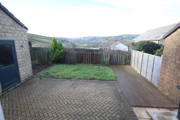 3 bedroom House To Let - Photo 1