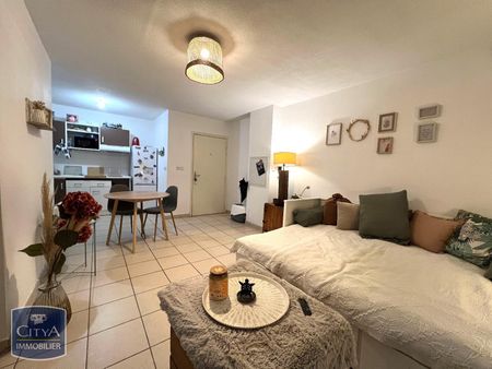 Location Appartement 2 pièces 44m² SORGUES 84700 - Photo 2