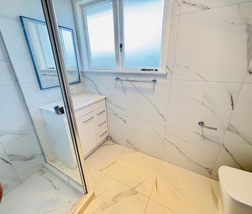 MANUREWA, 3 BEDROOMS - Photo 6