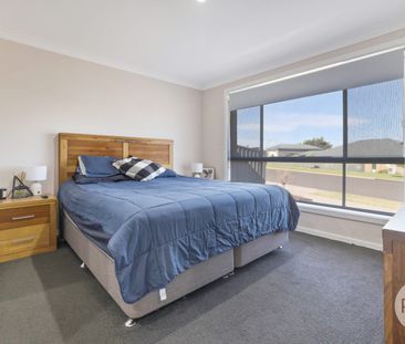 4 BEDROOM HOUSE LOCATED NORTH TAMWORTH - Photo 4