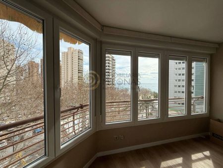 3 room luxury Flat for rent in Benidorm, Spain - Photo 2