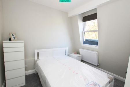 6 bedroom terraced house to rent - Photo 5