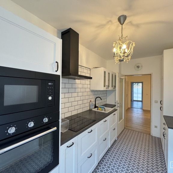 Charmante 3 Zimmer Wohnung mit Loggia und Gartennutzung | ZELLMANN IMMOBILIEN - Foto 1