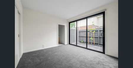 Near-New Townhouse - Immaculately Presented with Low-Maintenance Lifestyle - Photo 4
