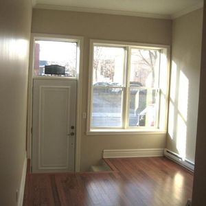 SUPER 3 1/2 ENSOLLEILLÉ - Photo 2