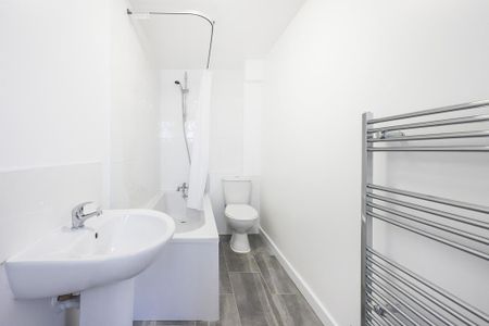 1 bedroom flat to rent - Photo 4