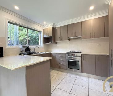 Newly Renovated 3 Bedroom Home&excl; - Photo 2