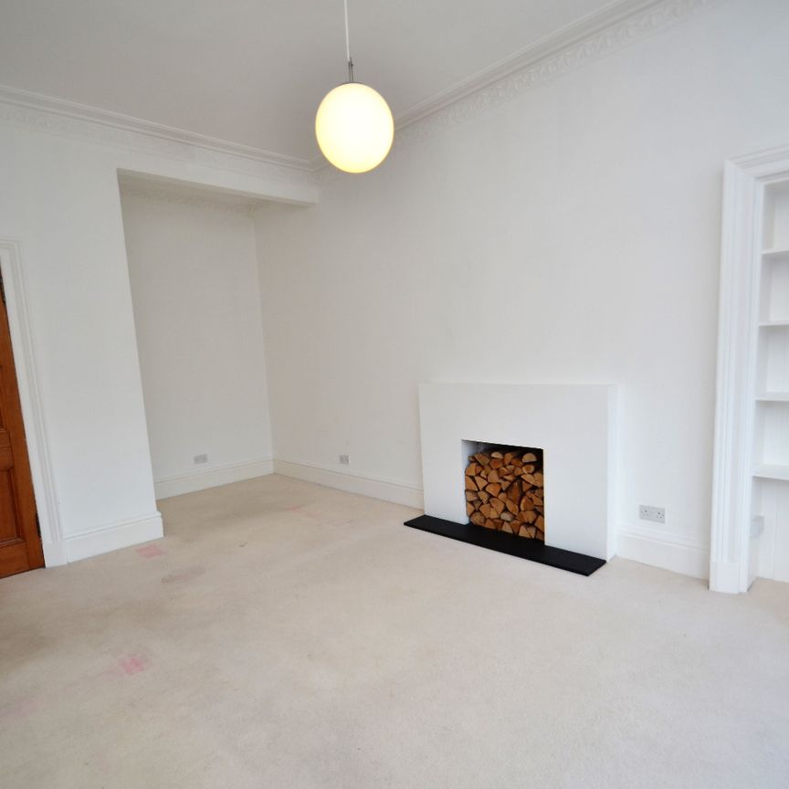 1 bed flat to rent in Battlefield Gardens, Glasgow, G42 - Photo 1