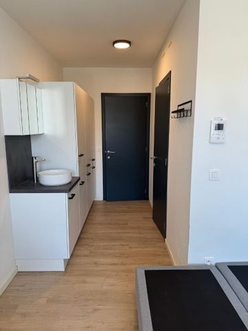 Furnished student room in renovated residence LUCIA, Antwerp - Foto 2