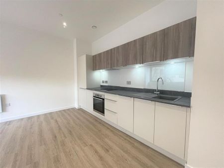 1 bedroom apartment to rent - Photo 2