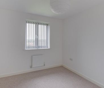 4 bedroom detached house to rent - Photo 6