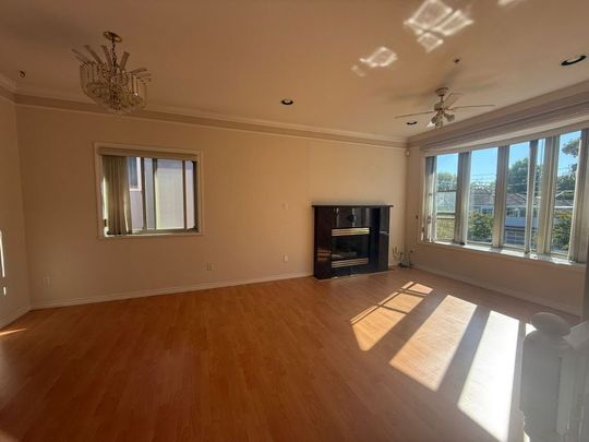 4138 Inverness Street Vancouver British Columbia Canada - V5V 4W7 - Photo 1